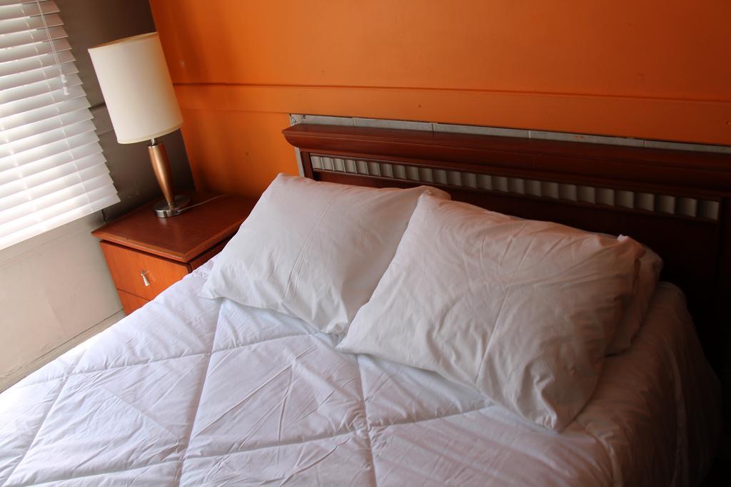 Toronto Central Hotel Pokoj fotografie